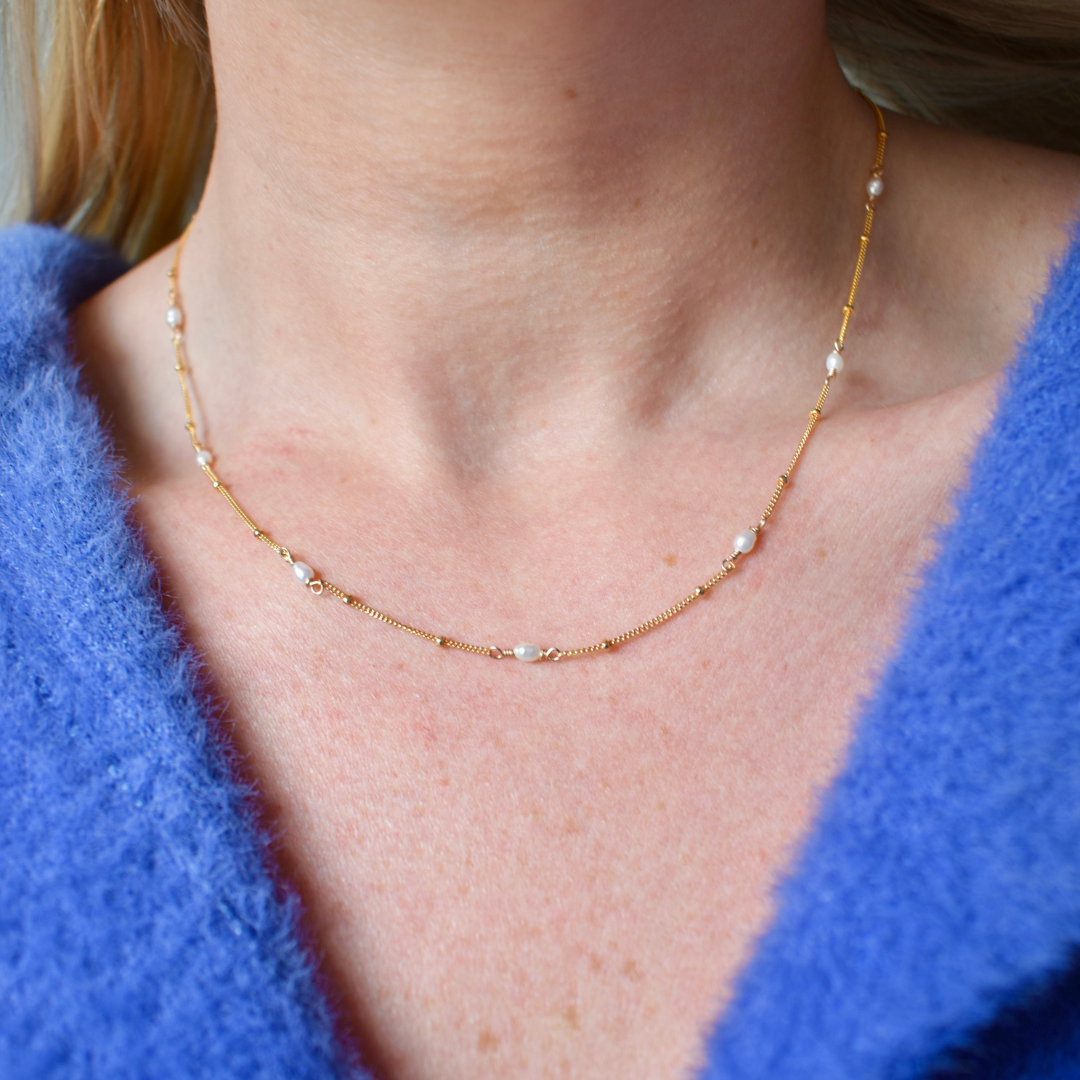 Fresh Water Pearl Stars Align Necklace