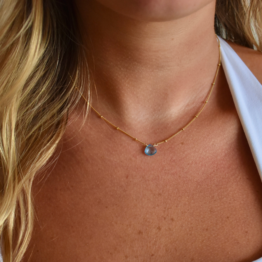 Blue topaz 2025 gold necklace
